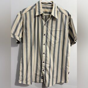 Kuhl Mens Size M Button Down Shirt